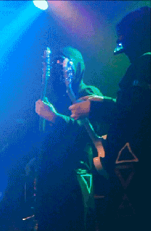 tumblr_mr6a7elNWE1st0o8fo1_r1_250